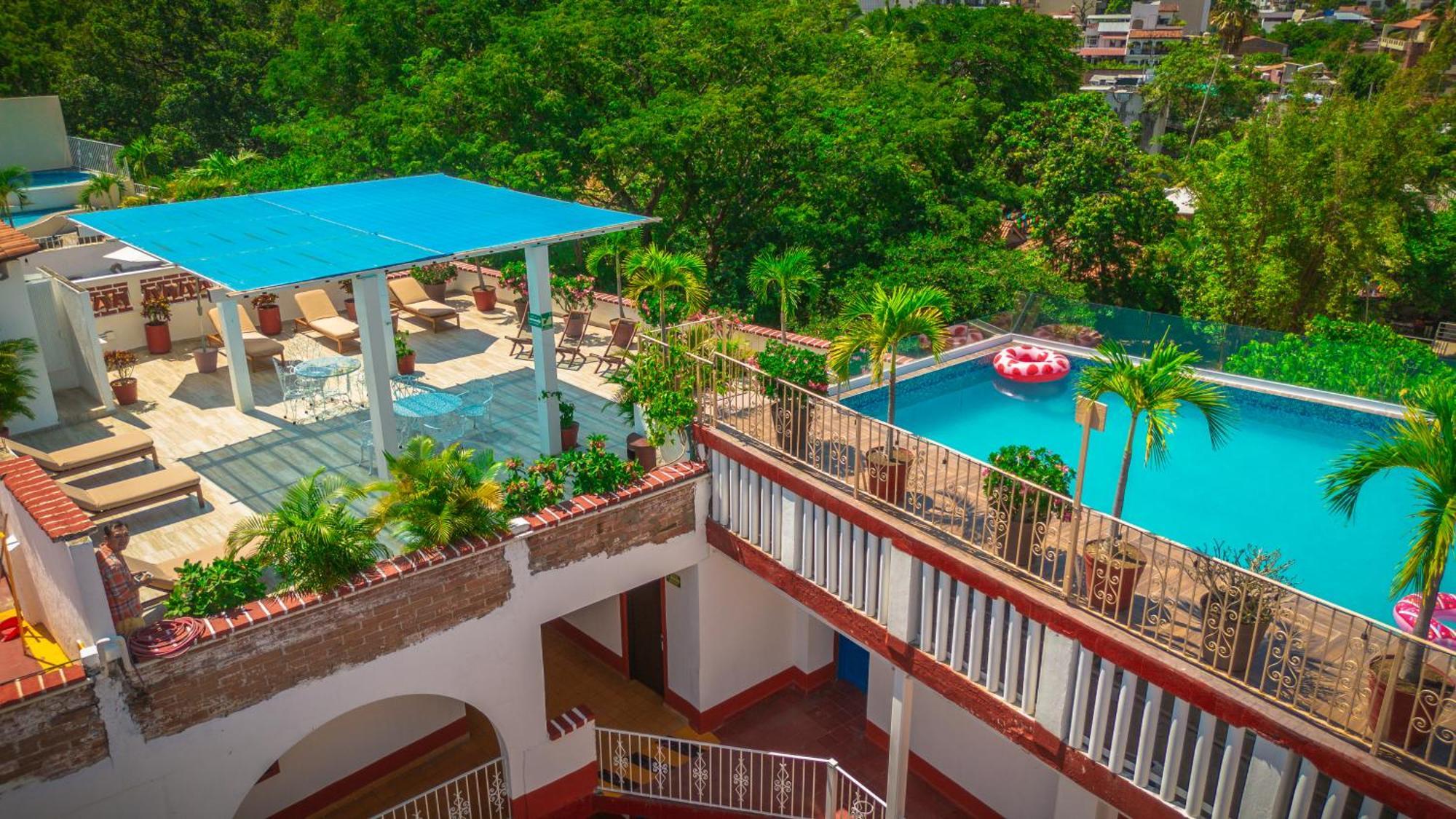 Hotel Encino Malecon Centro بويرتو فالارتا المظهر الخارجي الصورة